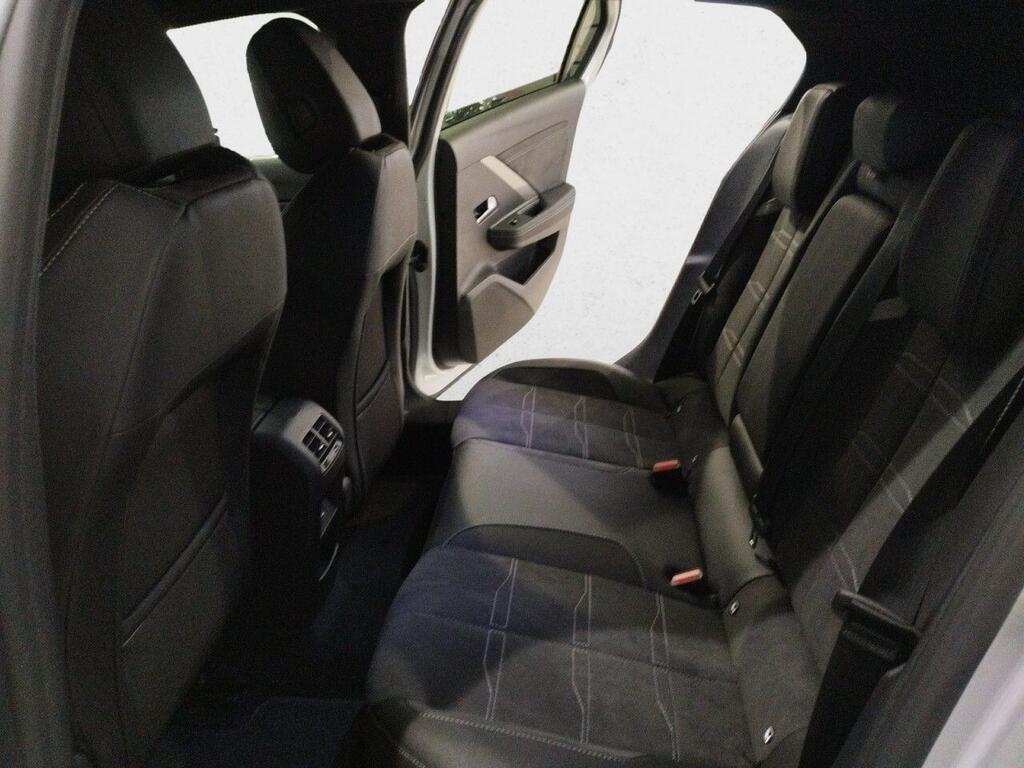 Opel Astra GS 1.2T 130CV MT6 5P 15