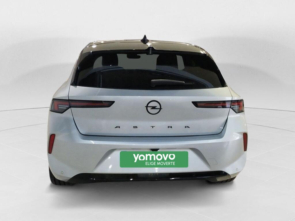 Opel Astra GS 1.2T 130CV MT6 5P 7