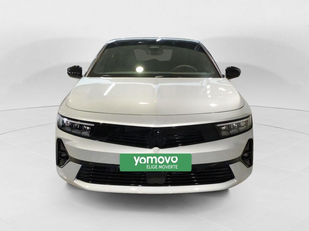 Opel Astra GS 1.2T 130CV MT6 5P 6