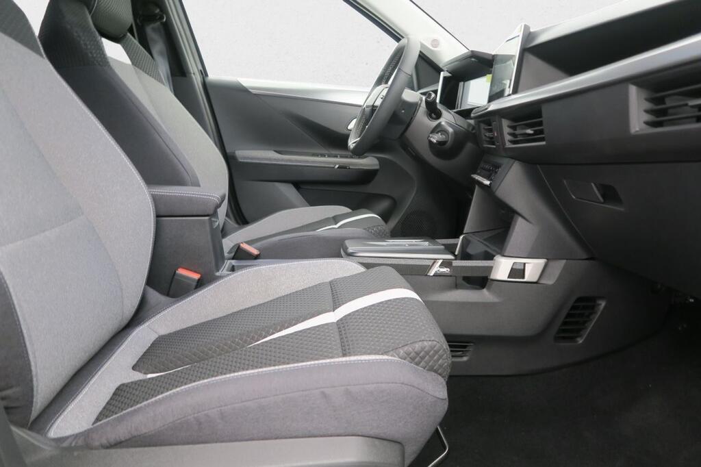 Opel Frontera GS 1.2 T XHT HYBRID EDCT6 S/S 136CV 17