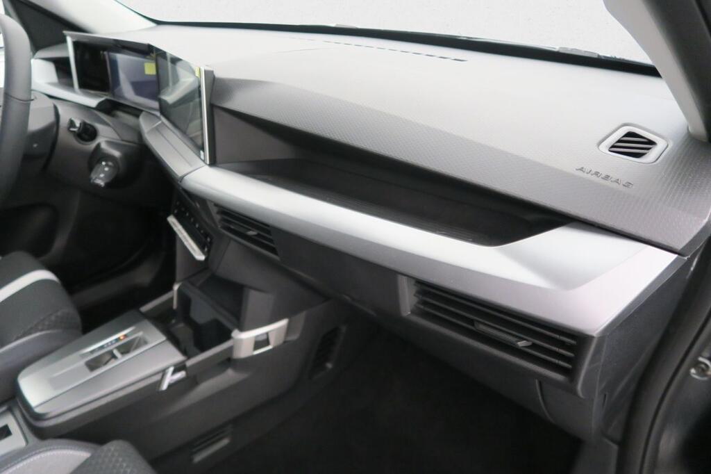 Opel Frontera GS 1.2 T XHT HYBRID EDCT6 S/S 136CV 16