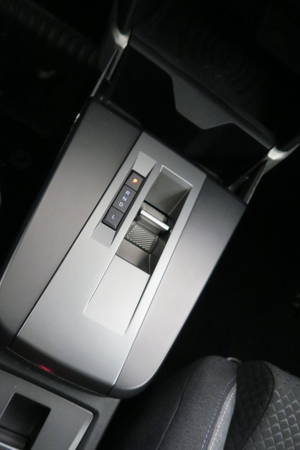 Opel Frontera GS 1.2 T XHT HYBRID EDCT6 S/S 136CV 12