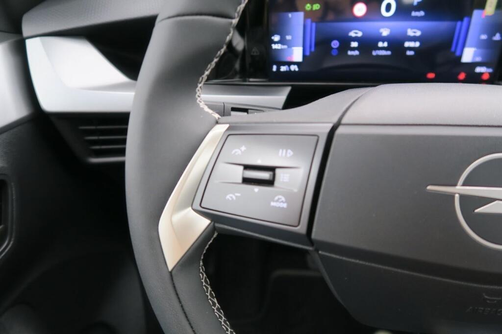 Opel Frontera SUV 1.2T XHT HYBRID 107KW EDITION EDCT 146 5P 12