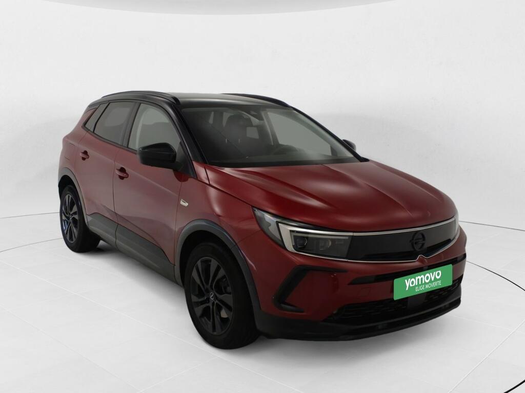 Opel Grandland GS 1.2T XHT HYBRID DCT6 136 CV 6