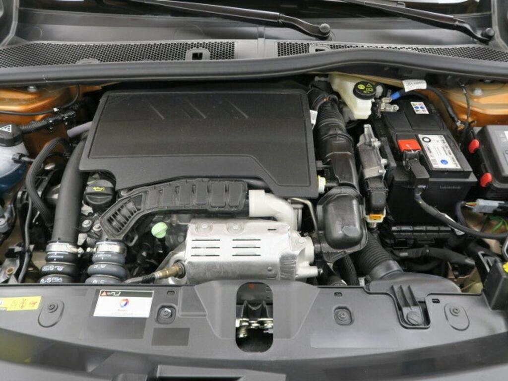 Peugeot 2008 ALLURE PACK 1.2 PURETECH 100CV MAN 21