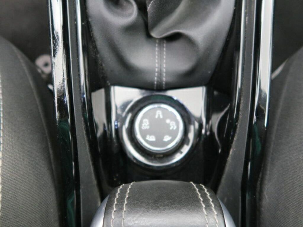 Peugeot 2008 ALLURE PACK 1.2 PURETECH 100CV MAN 11