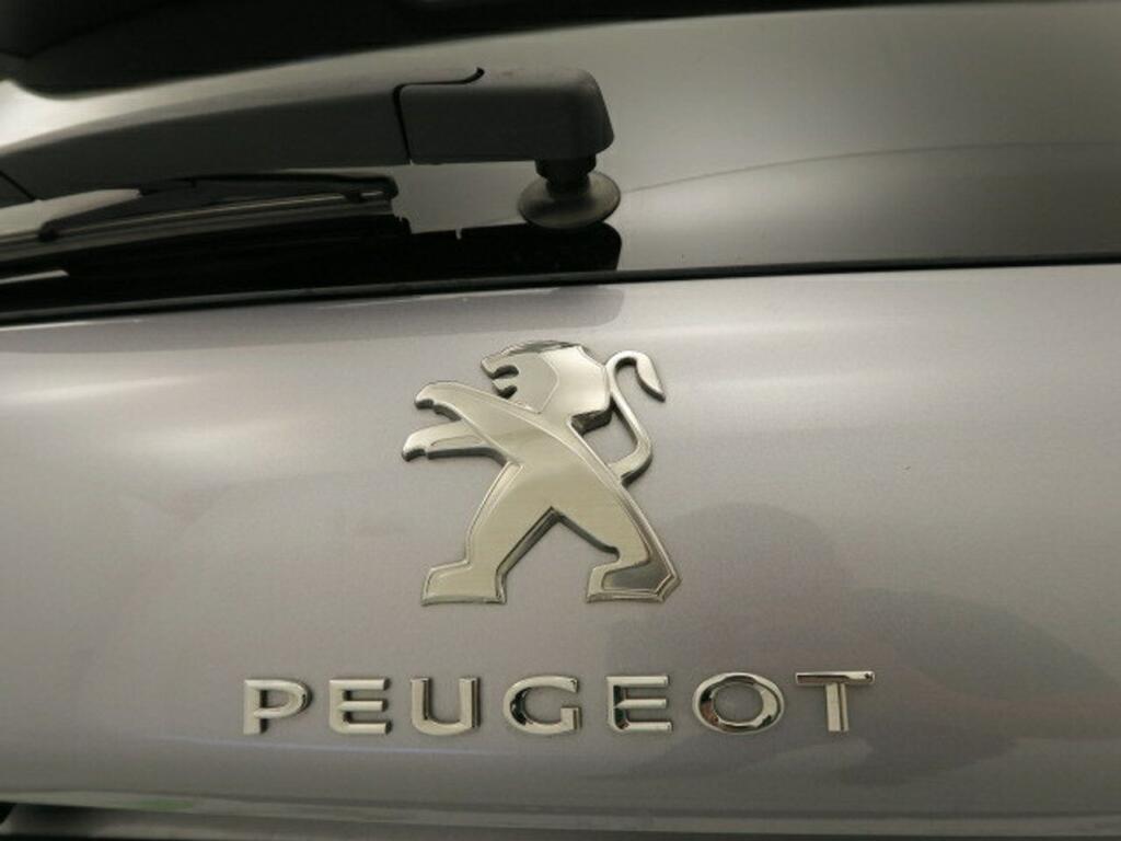 Peugeot 2008 ALLURE PACK 1.2 PURETECH 100CV MAN 20