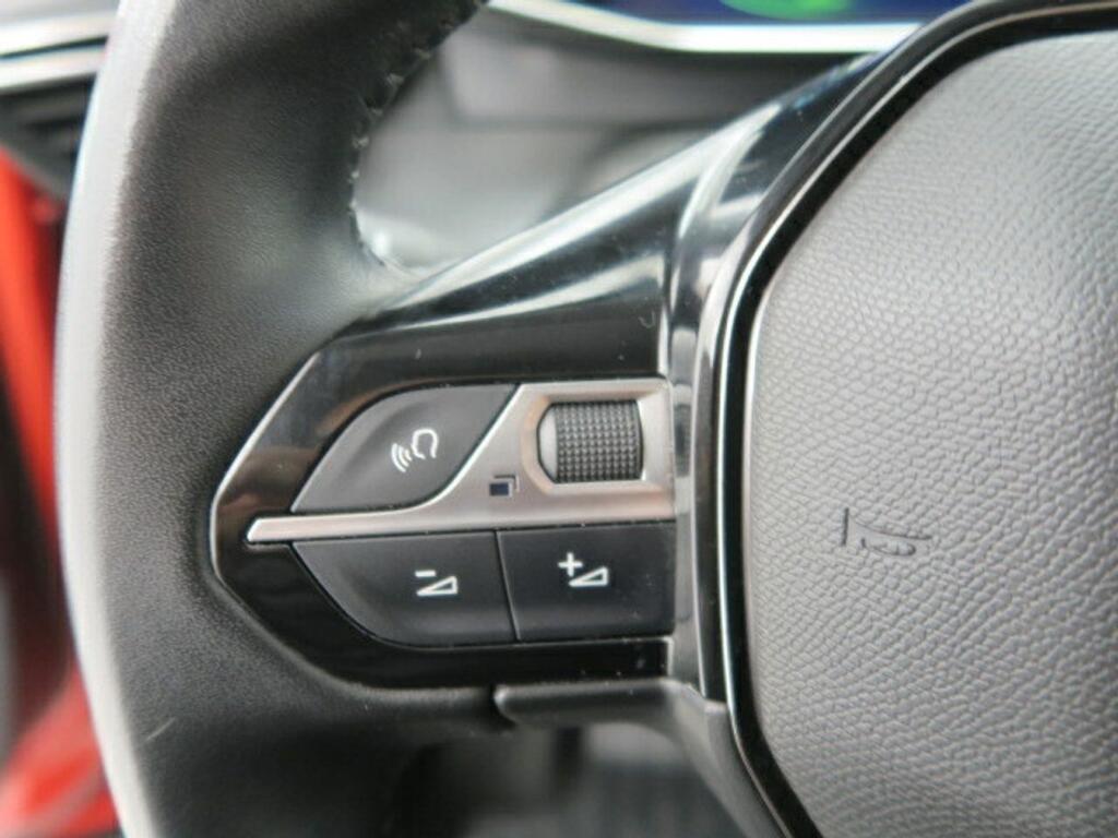 Peugeot 2008 ALLURE PACK 1.2 PURETECH 130CV S&S MAN 9