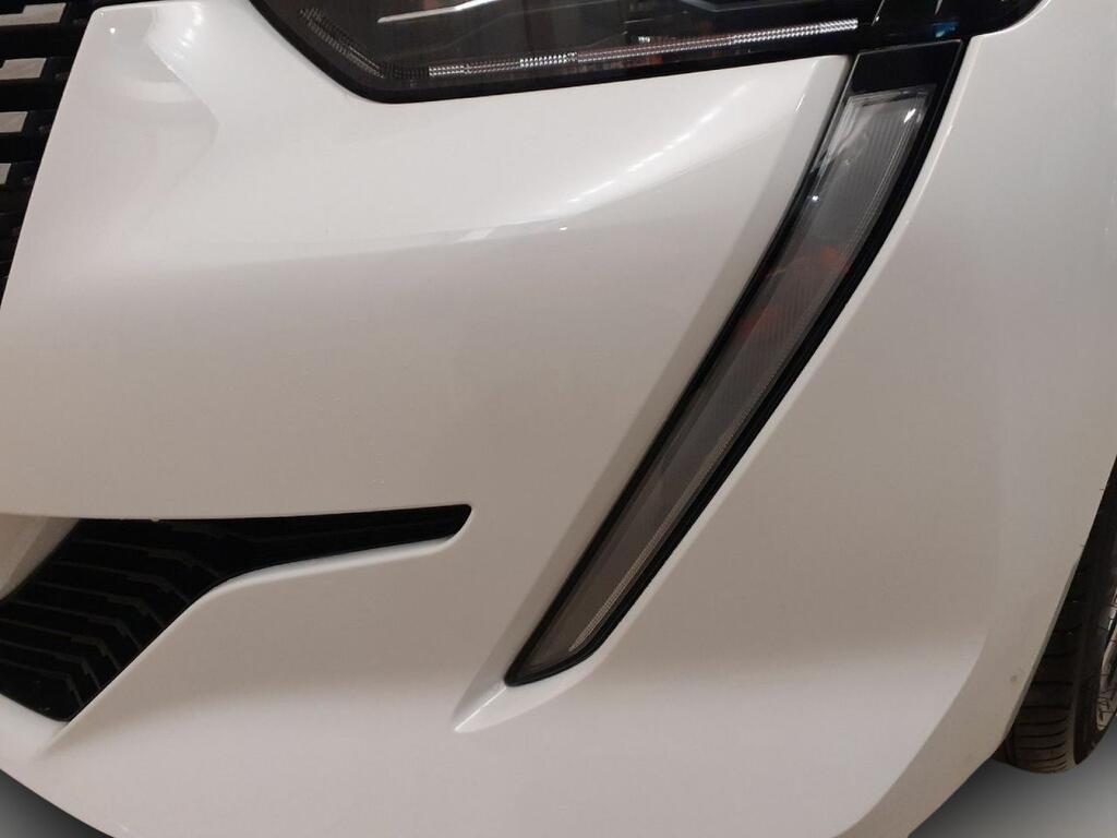 Peugeot 208 ALLURE 1.2 PURETECH 100CV 18