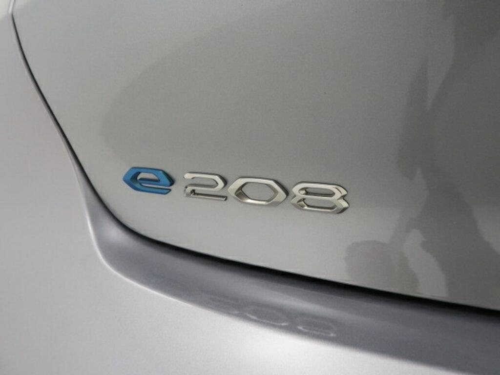 Peugeot 208 ALLURE ELECTRIQUE 136CV AUTO 5P 22