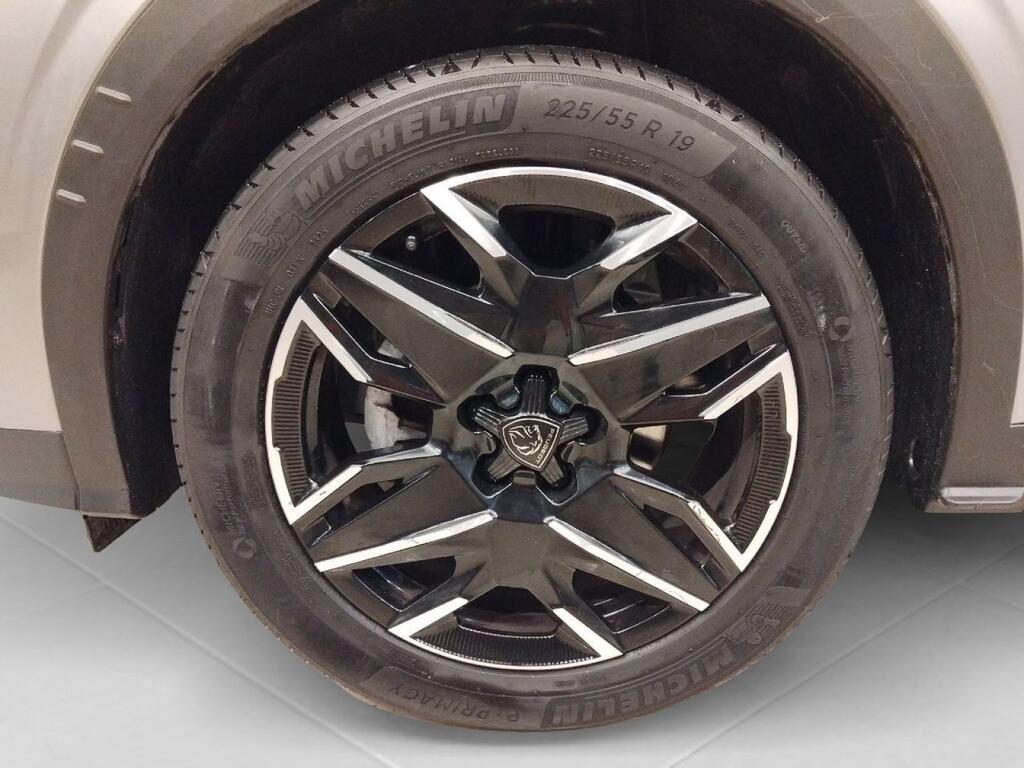 Peugeot 3008 ALLURE 1.2 MHEV HYBRID 136 CV EDCS6 5P 18