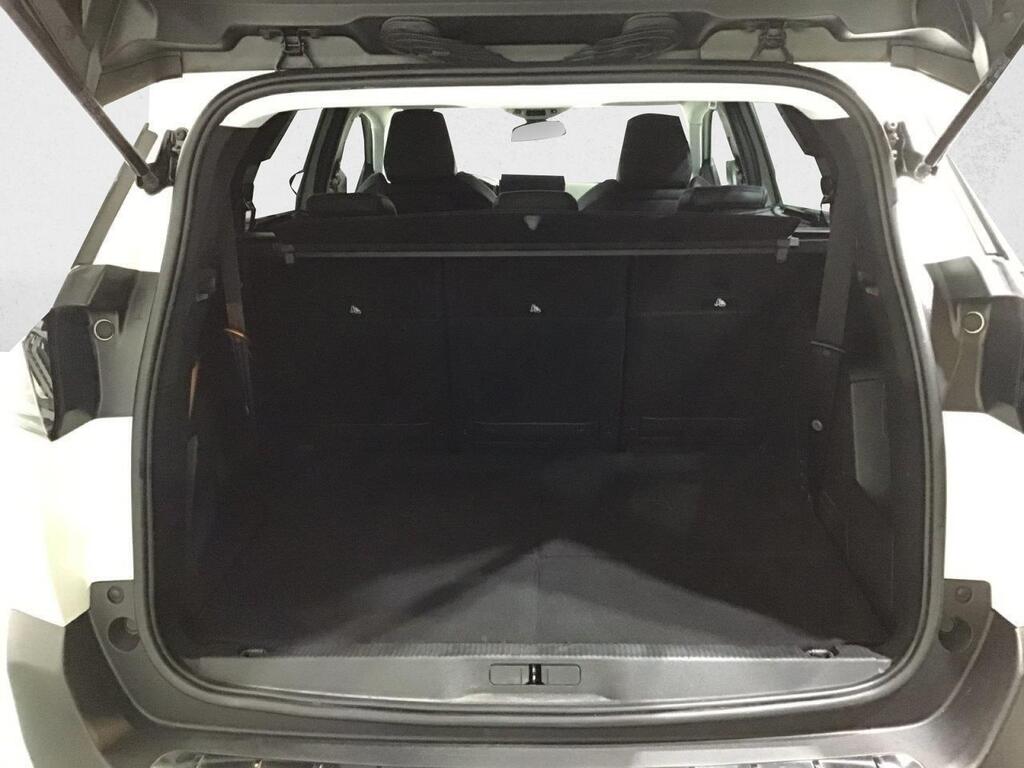 Peugeot 5008 ALLURE PACK 1.5 BLUEHDI 130 CV S&S MAN 5P 7 PLAZAS 19