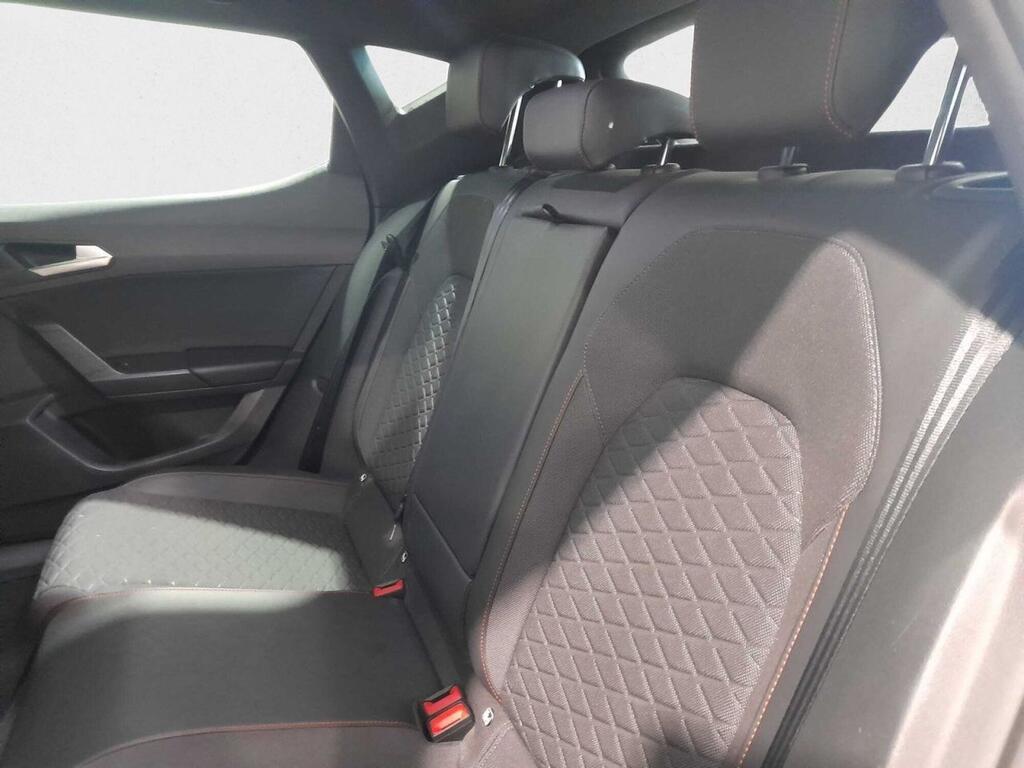 Seat Leon 1.0 eTSI 81kW DSG-7 S&S FR 25 Aniv 46