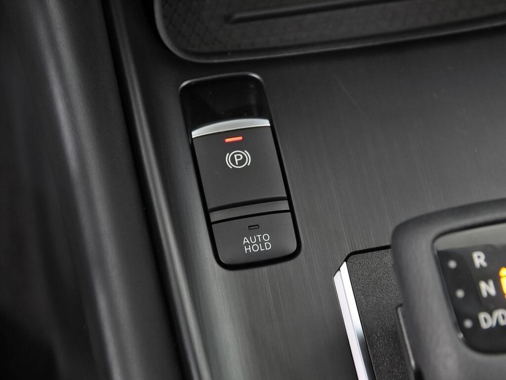 Nissan Qashqai DIG-T 116kW Xtronic N-Connecta 31