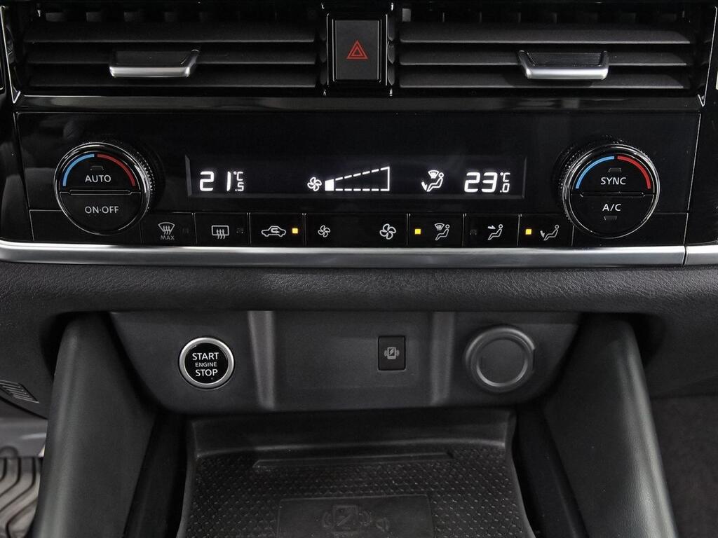 Nissan Qashqai DIG-T 116kW Xtronic N-Connecta 30