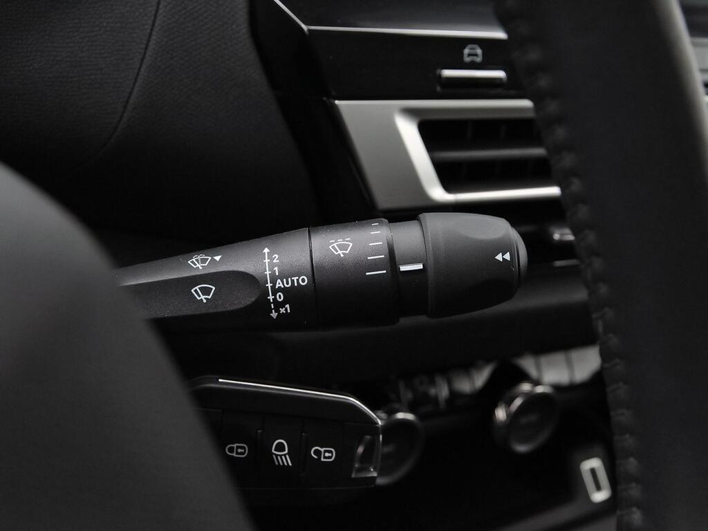 Citroën C4 Hybrid 145 ë-DCS6 Plus 16