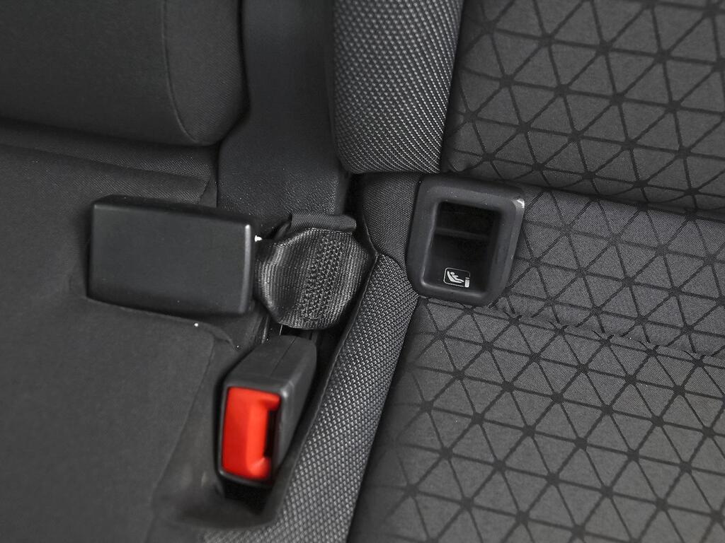 Volkswagen T-Cross Advance 1.0 TSI 81kW (110CV) 26