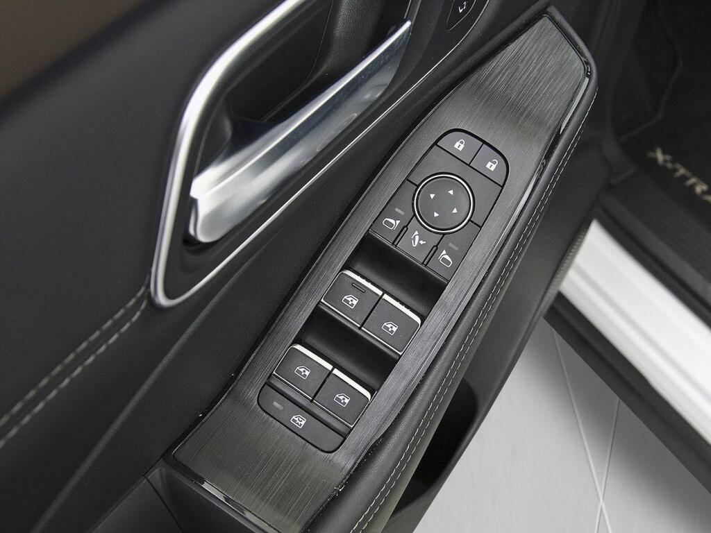 Nissan X-Trail 5pl 1.5 e-4ORCE 158kW 4x4 A/T Tekna 14