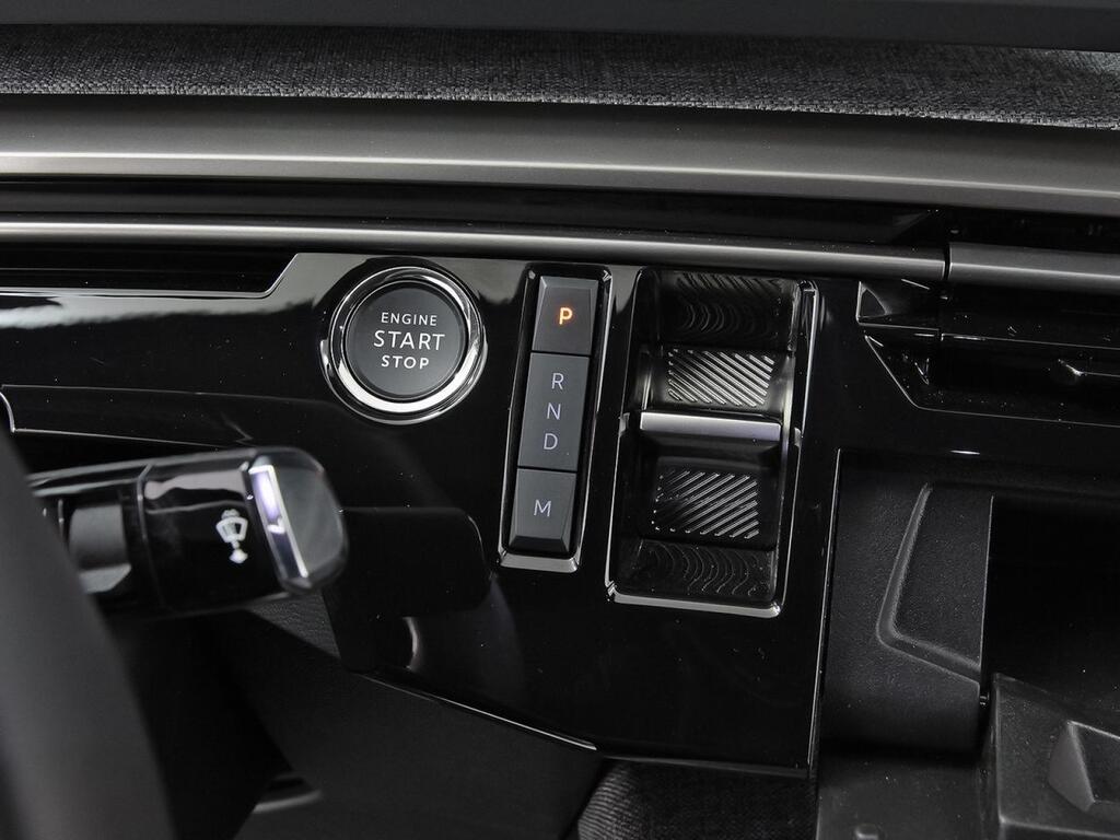 Peugeot 3008 Hybrid 1.2 100KW Allure eDCS6 21