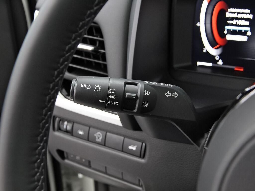 Nissan Qashqai DIG-T 103kW N-Connecta 13