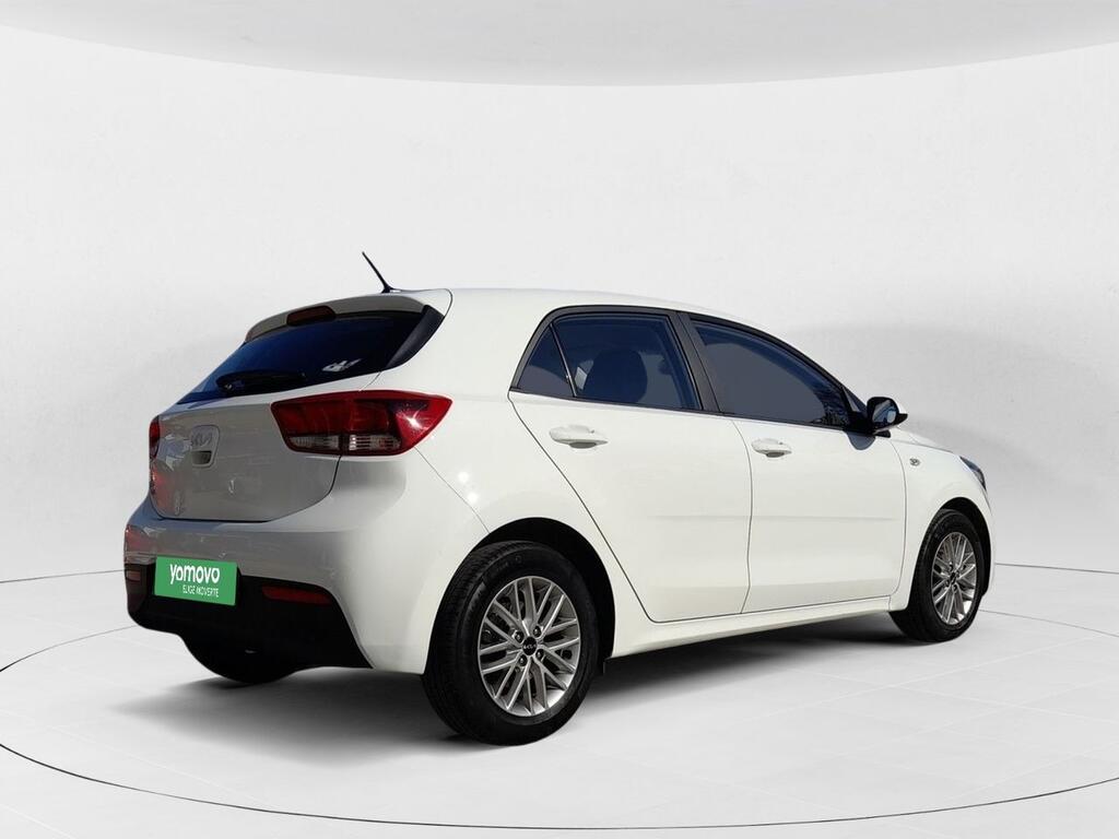 Kia Rio 1.2 DPi 62kW (84CV) Concept 6