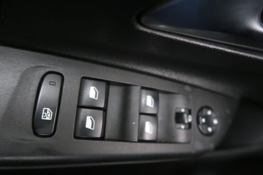 Opel Corsa EDITION 1.2T XHL 100 CV 5P 8