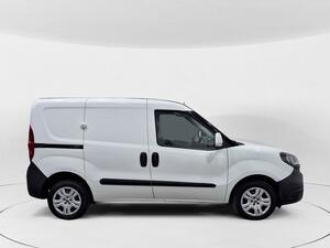 Fiat Doblò 1.3 MULTIJET 95 SX 4P