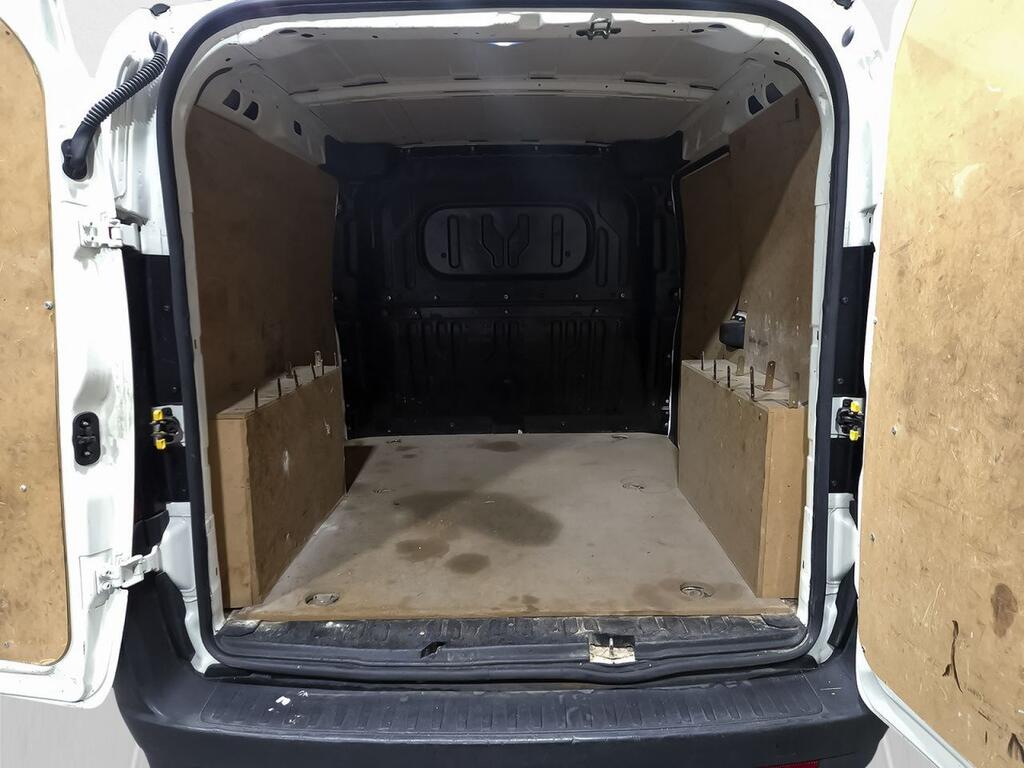 Fiat Doblò 1.3 MULTIJET 95 SX 4P 10