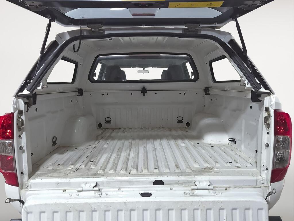 Nissan Navara DOBLE CAB. 2.3 DCI 163 VISIA 4WD 4P 9