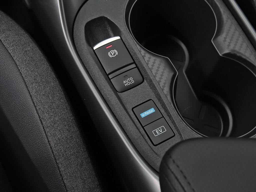 Nissan Juke 1.6 Hybrid 105kW (145CV) N-Connecta 32