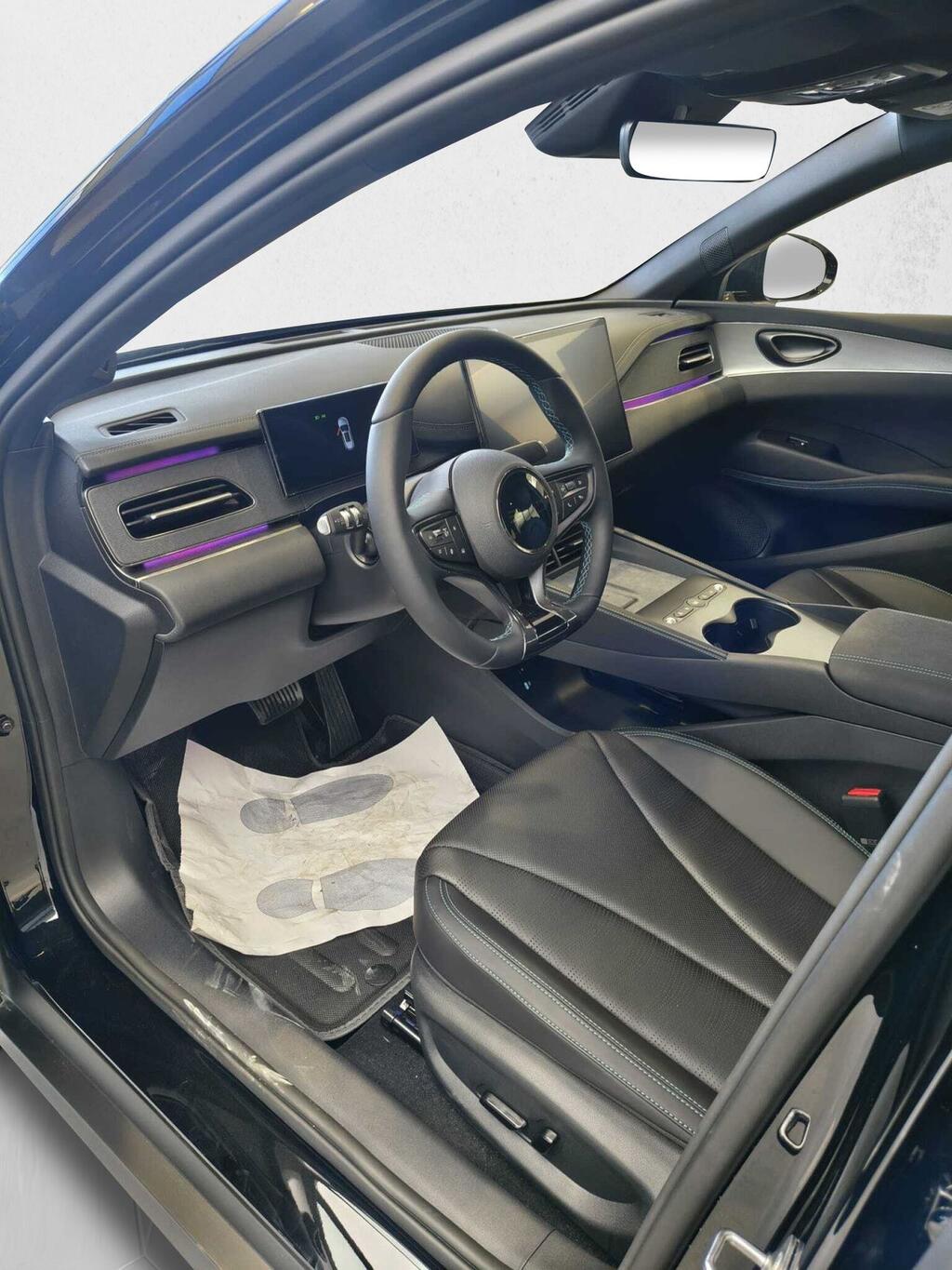 BYD Seal 6 DM-i FAMILIAR COMFORT LITE 1.5 DM-I 212 CV 5P 6