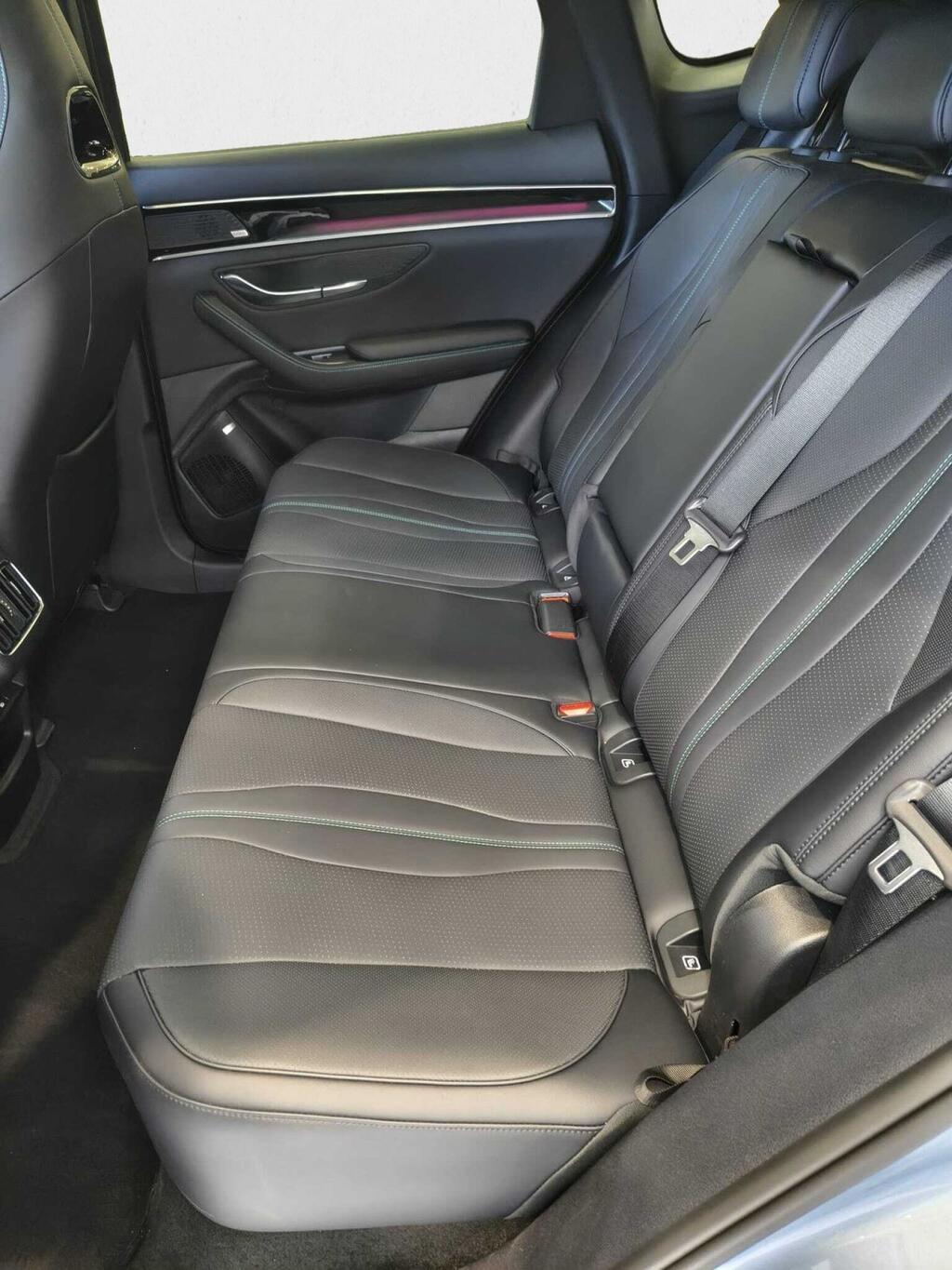 BYD Seal U COMFORT 1.5 DM-I 218 CV 5P 7