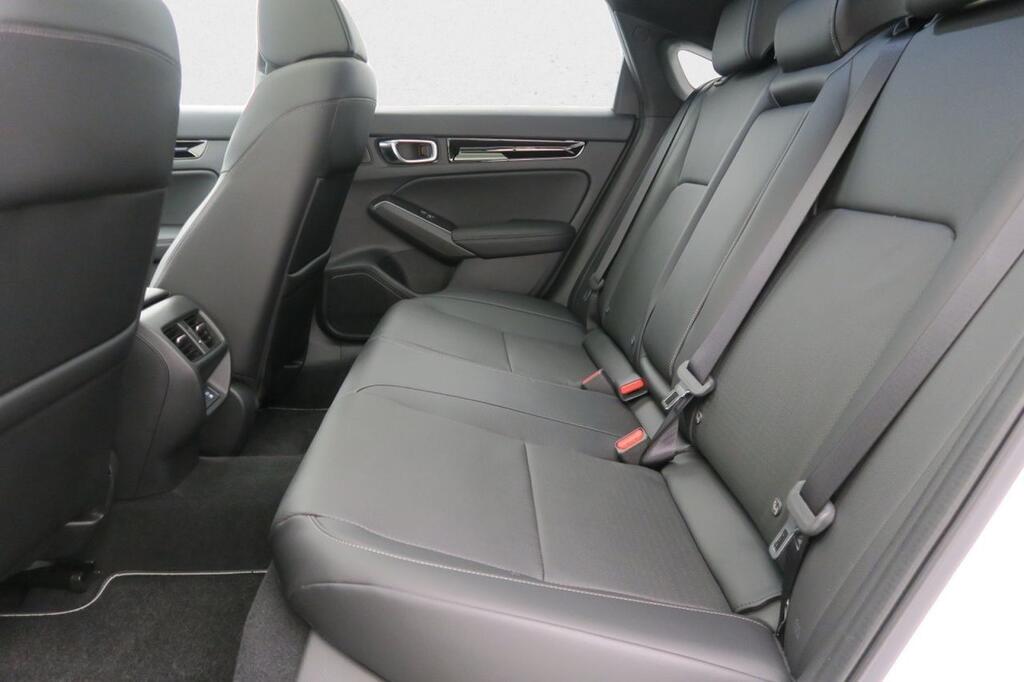 Honda Civic Berlina 2.0 HEV ADVANCE CVT 184 5P 18