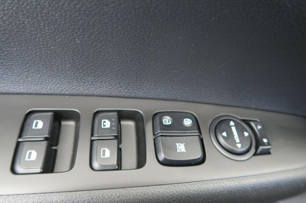 Kia Picanto CONCEPT 1.0 CVVT 67 CV 5P 13