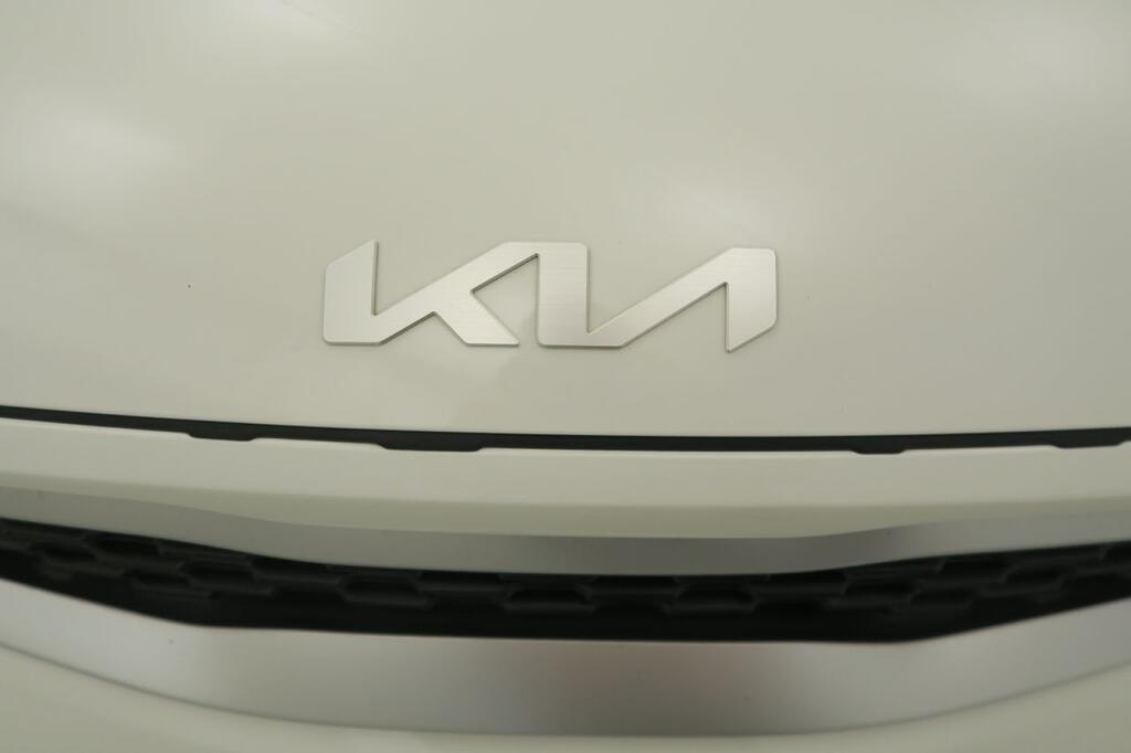 Kia Stonic CONCEPT 1.0 T-GDI MHEV IMT 100 CV 5P 24