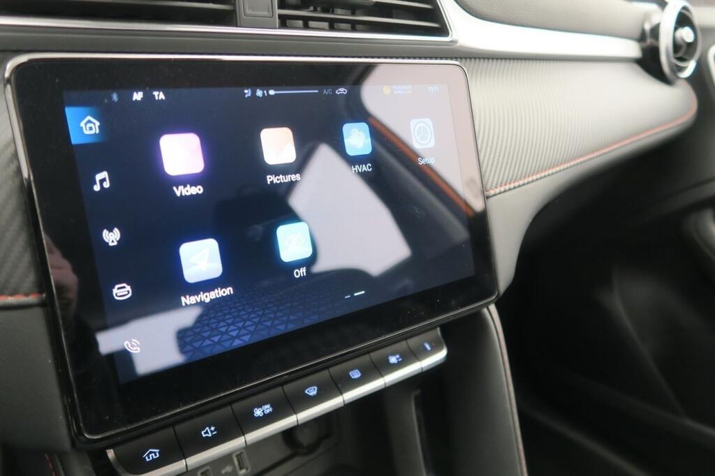 MG ZS COMFORT 1.5 106 CV 5P 11