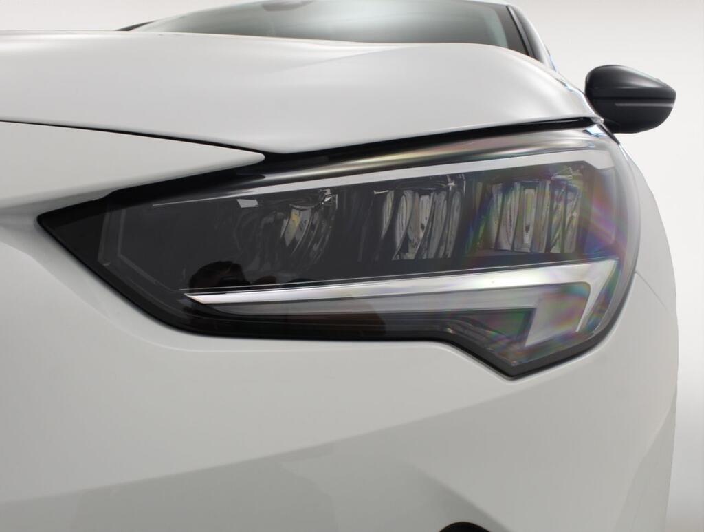 Opel Corsa -e Elegance-e BEV 50kWh 136 CV (100kW) 18