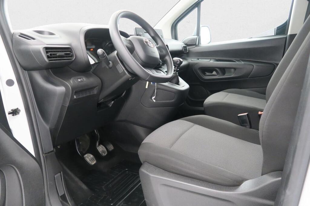 Toyota Proace City FG GX 1.5D 131 CV SWB 4P 7