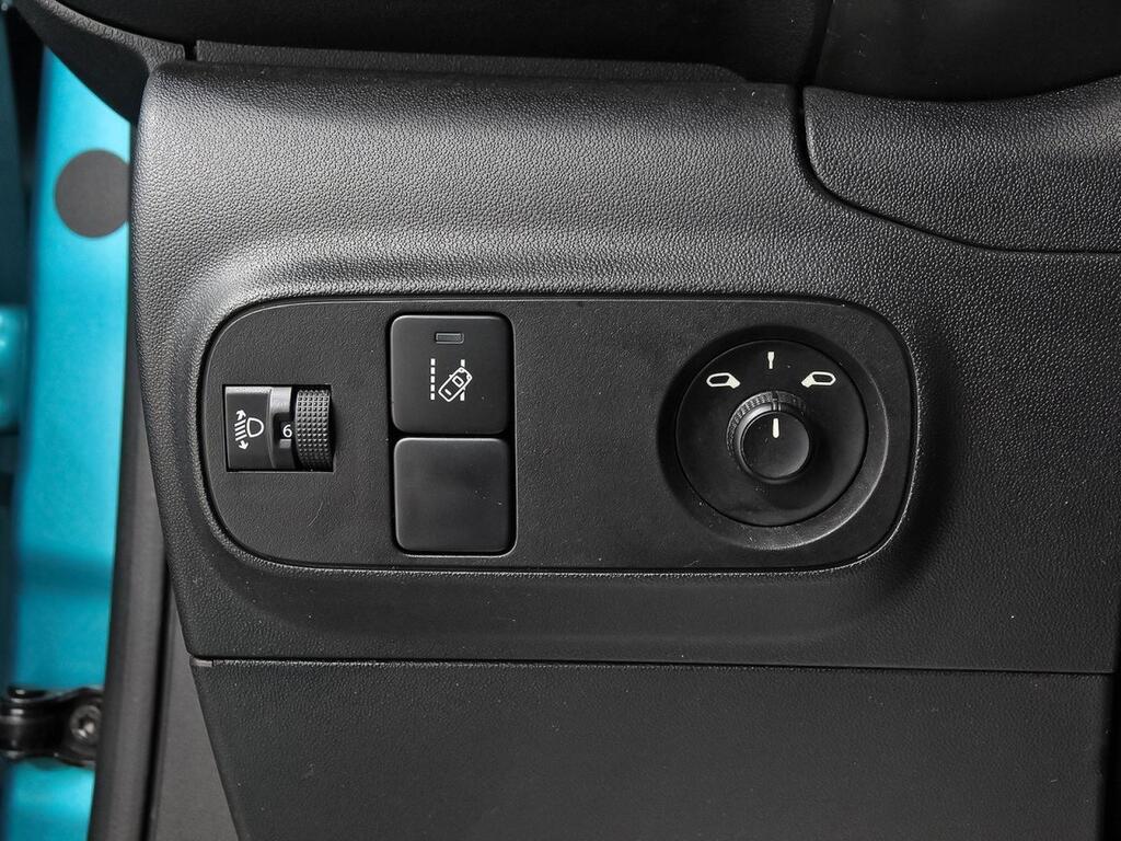 Citroën C3 BlueHDi 75KW (100CV) S&S Live Pack 14