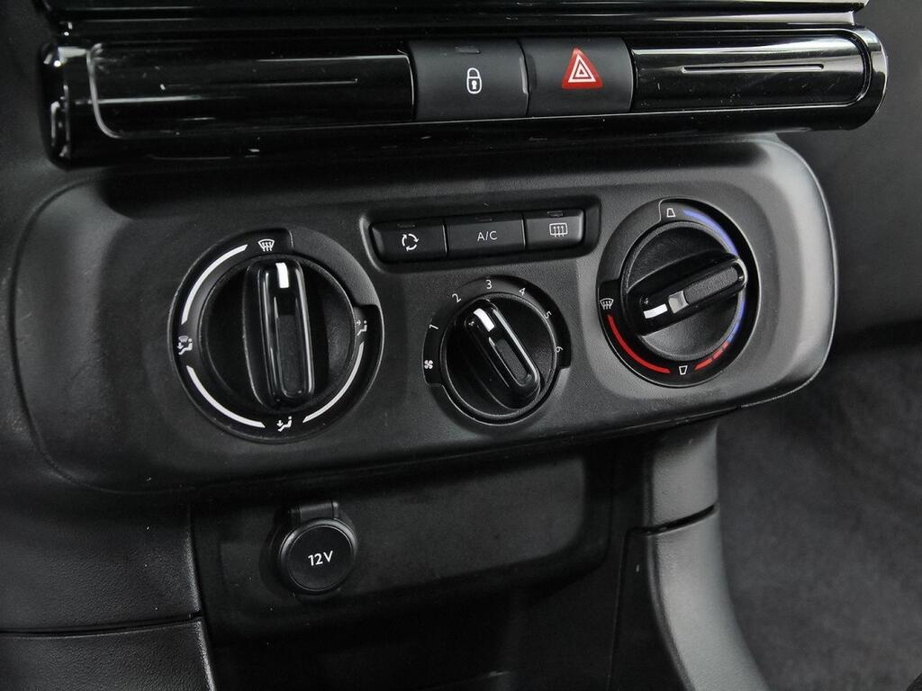 Citroën C3 BlueHDi 75KW (100CV) S&S Live Pack 27