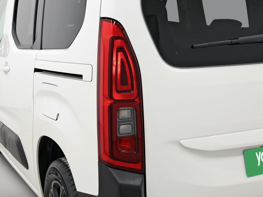 Citroën Berlingo Talla M BlueHDi 100 S&S FEEL PACK 33