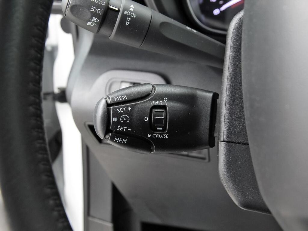 Citroën Berlingo Talla M BlueHDi 100 S&S FEEL PACK 17