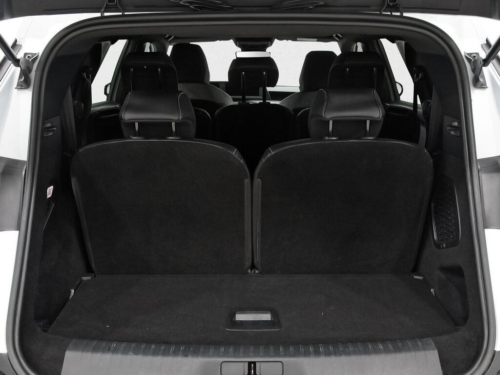 Peugeot 5008 1.2 100KW Allure eDCS6 38