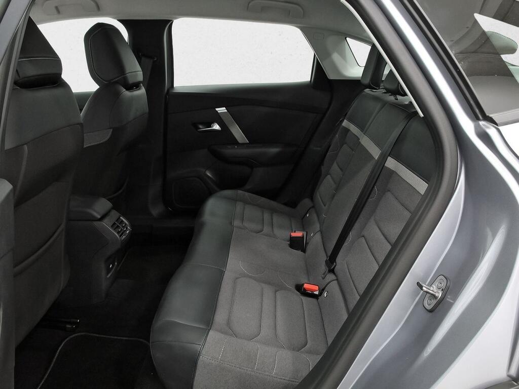 Citroën C4 X PureTech 130 S&S EAT8 Plus 9