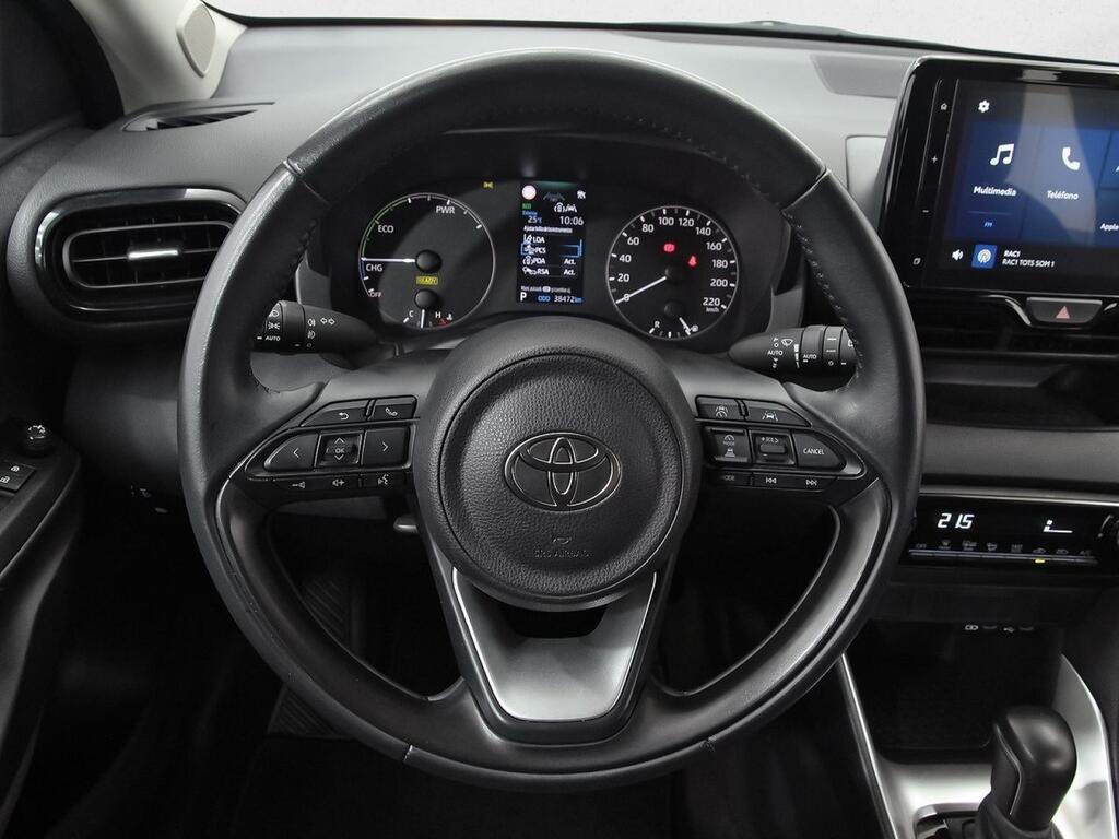 Toyota Yaris 1.5 120H Active Plus 17