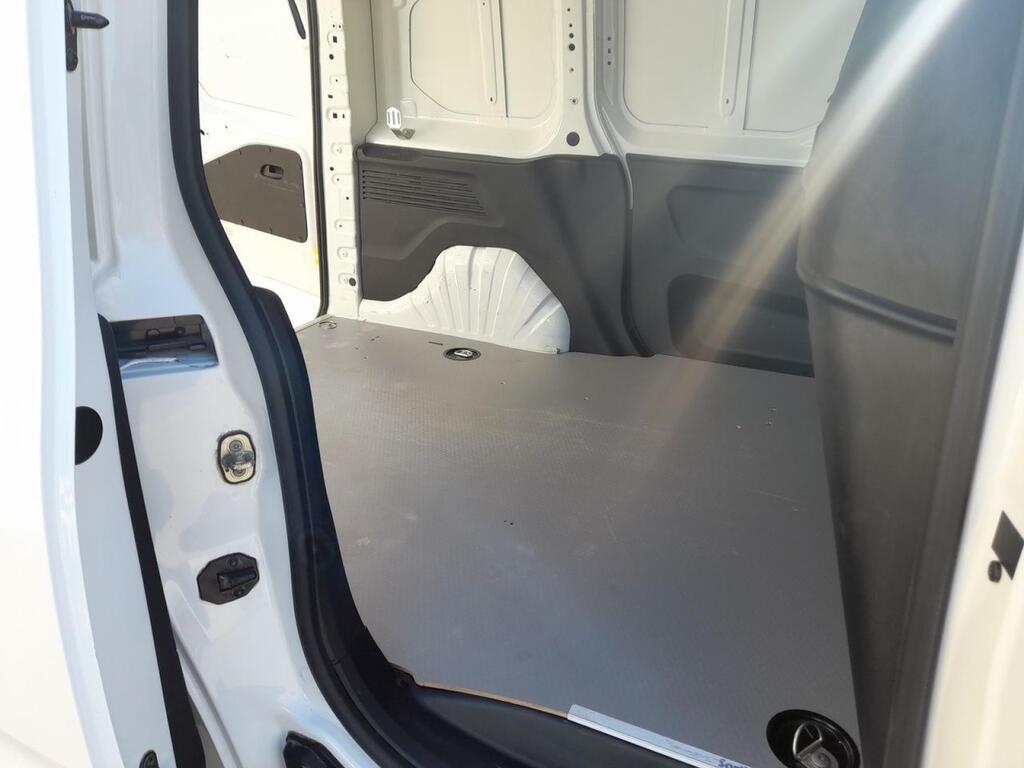 Peugeot Partner 1.2 PURETECH 110 PREMIUM STD 4P 600 KGS 9