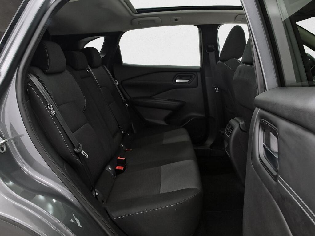 Nissan Qashqai DIG-T 103kW N-Connecta 8