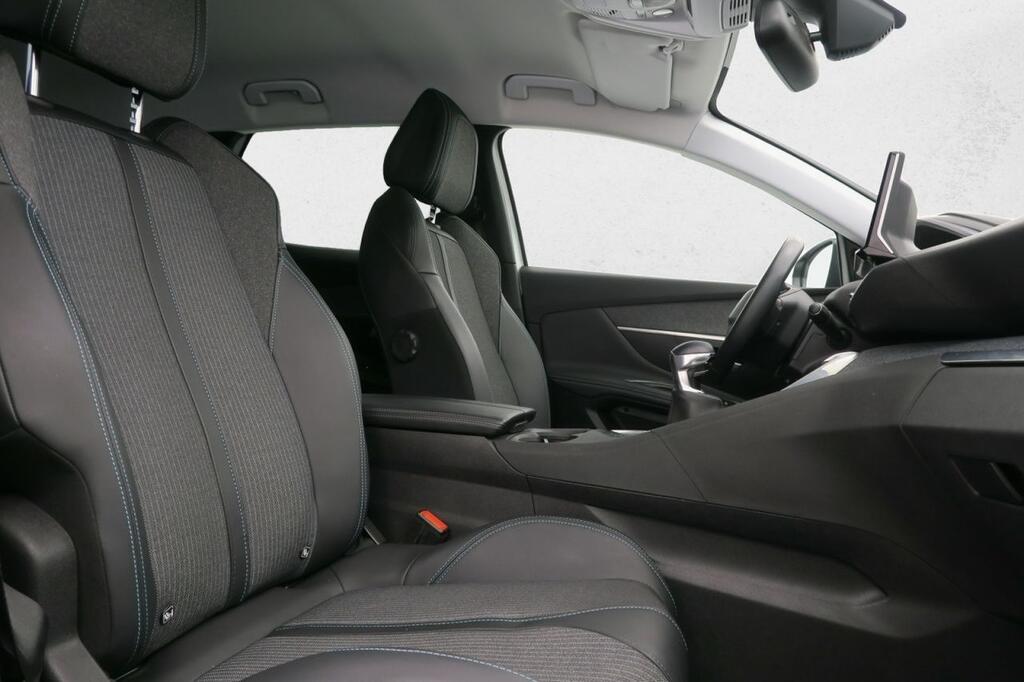 Peugeot 3008 ALLURE PACK 1.2 PURETECH 130 CV S&S 5P 14