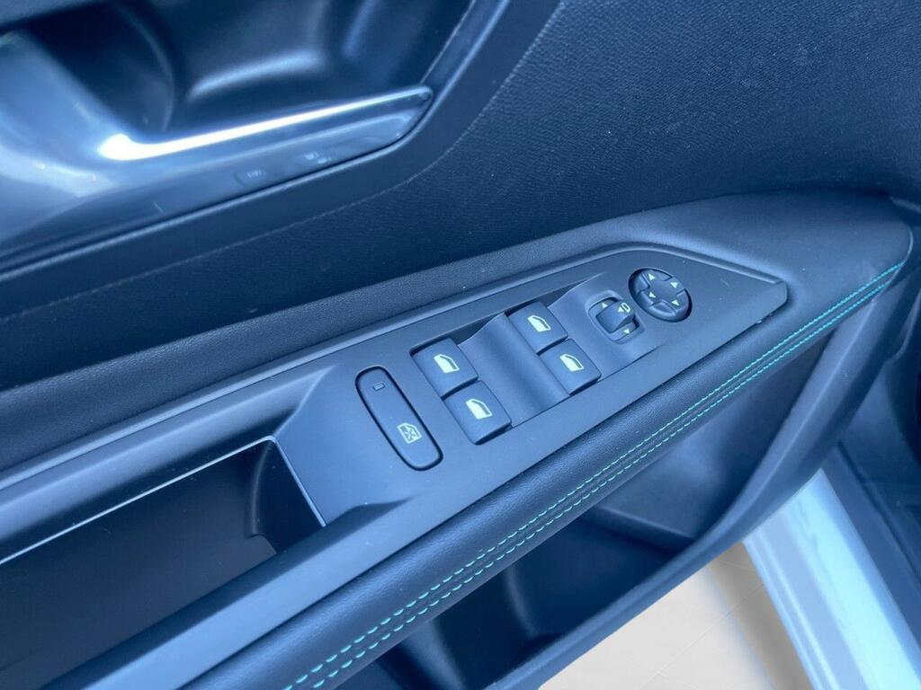 Peugeot 3008 1.2 PureTech 96KW S&S Allure Pack 11