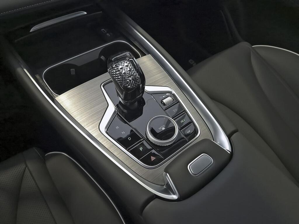 Ebro S700 1.5 TGDI PHEV Premium E-CVT 29